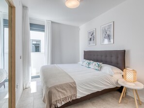 2 bedrooms, free WiFi, bed sheets