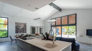 Billede uden beskrivelse, 4 af 32, knap