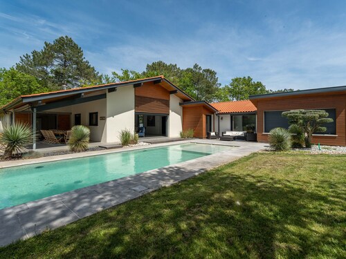 Zeitgenössische Villa für 14 Pers. mit beheiztem Pool und Outdoor-Küche - Biscarrosse