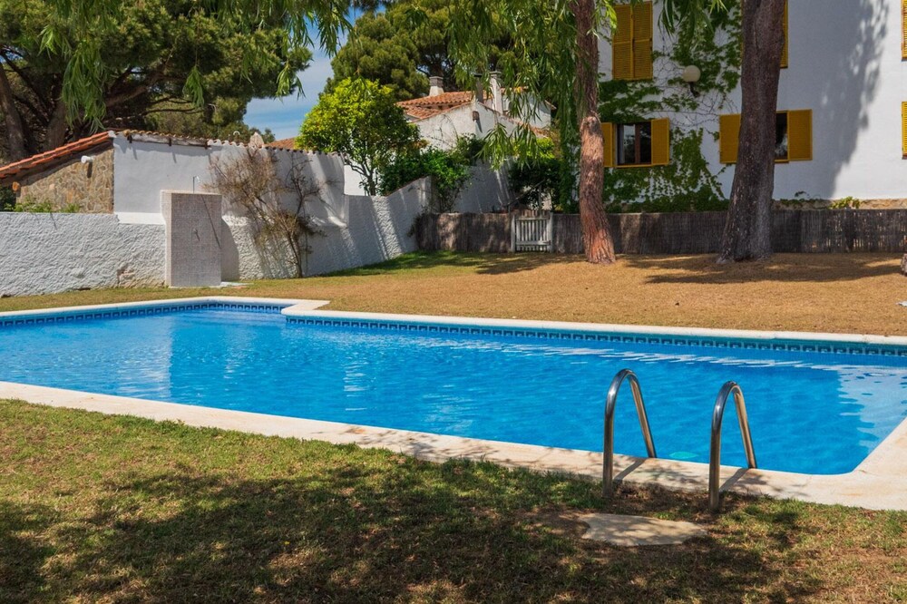 Villa Palamós, 3 bedrooms, 6 persons