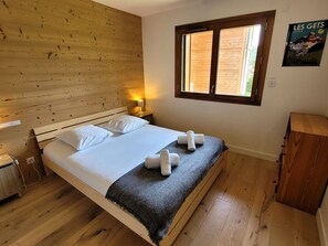 1 bedroom, iron/ironing board, free WiFi - Bright 4-person apartment in Les Gets with parking (Les Gets)