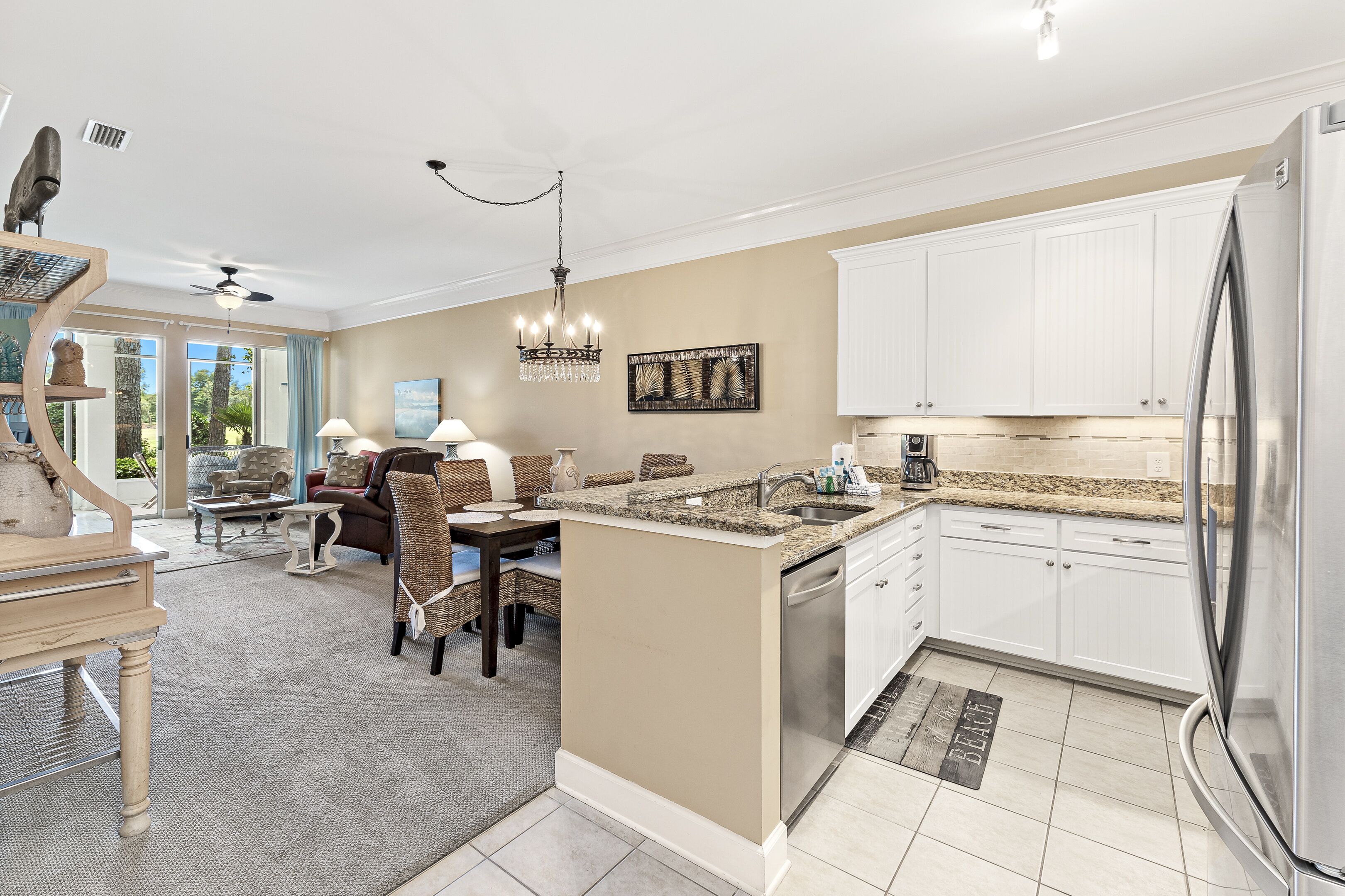 Leilighet – comfort, 2 soverom, balkong, utsikt mot golfbane | Eget kjøkken | Kjøleskap, mikrobølgeovn, ovn og kokeplater