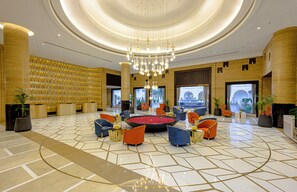 Lobby - Taj Gandhinagar Resort & Spa (Mansa)