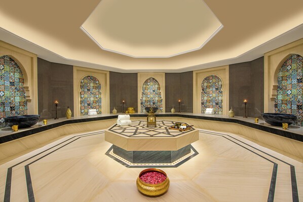 Turkish bath/hammam, body treatments, aromatherapy, body wraps - Taj Gandhinagar Resort & Spa (Mansa)