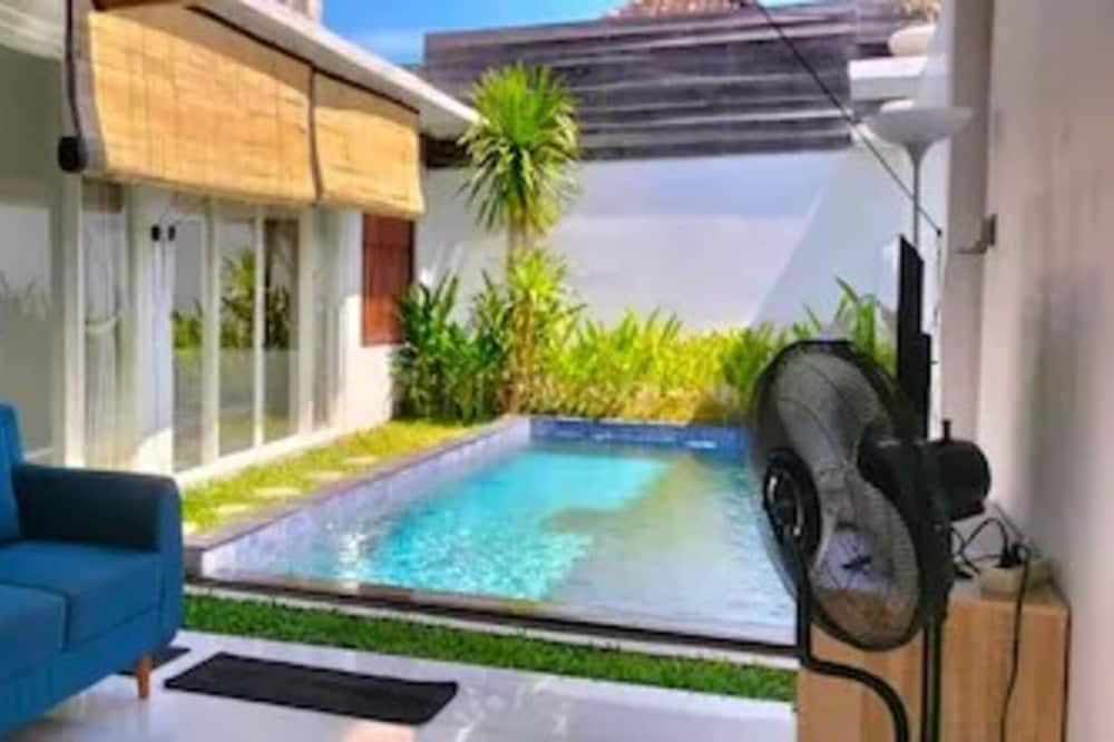 Mangrove Villa