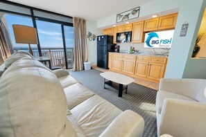 TV - New Corner Direct Oceanfront View|5th Floor|Pools! (North Myrtle Beach)