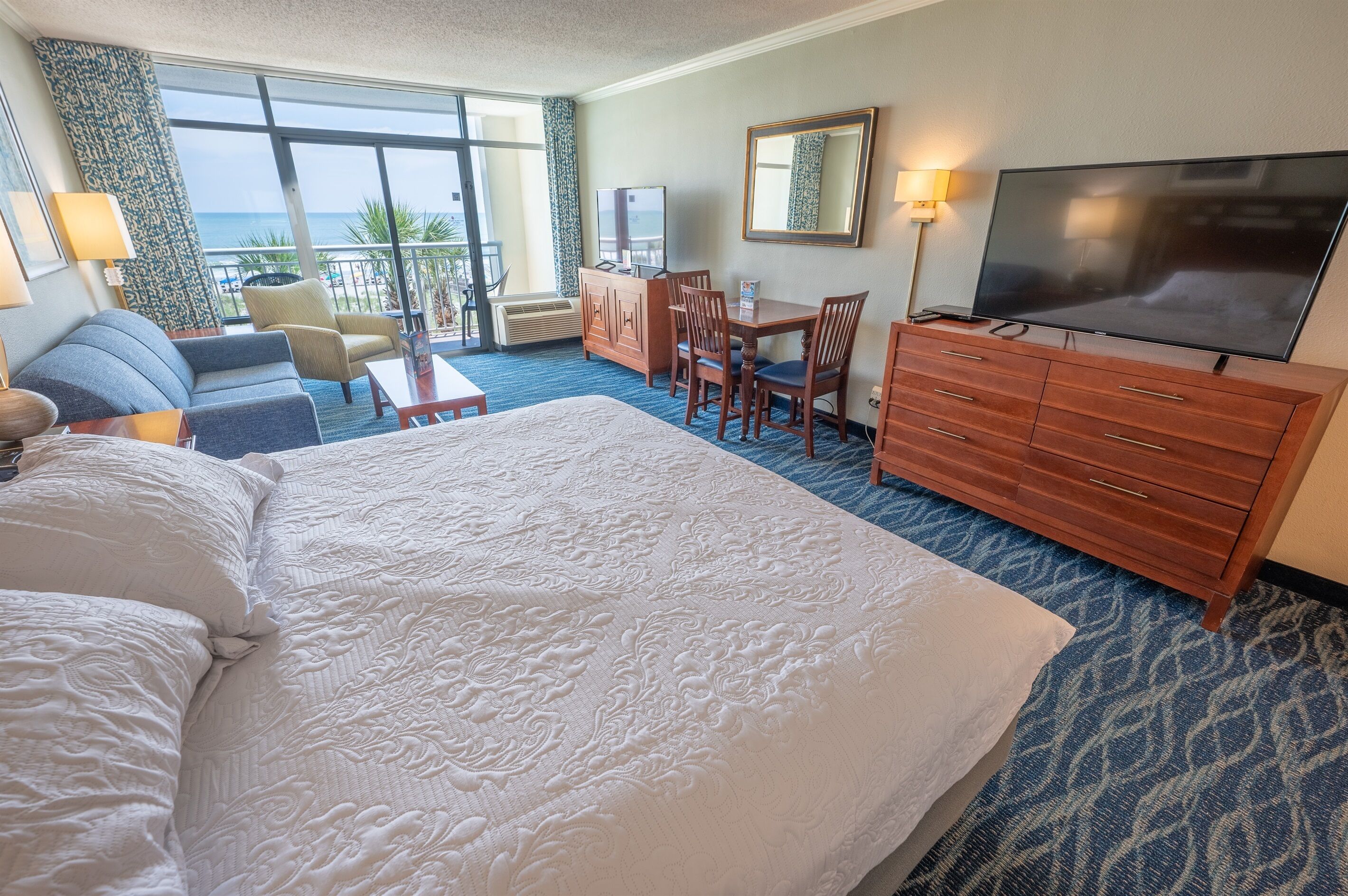 WOW|Direct Oceanfront Views|Indoor Waterpark|Pools