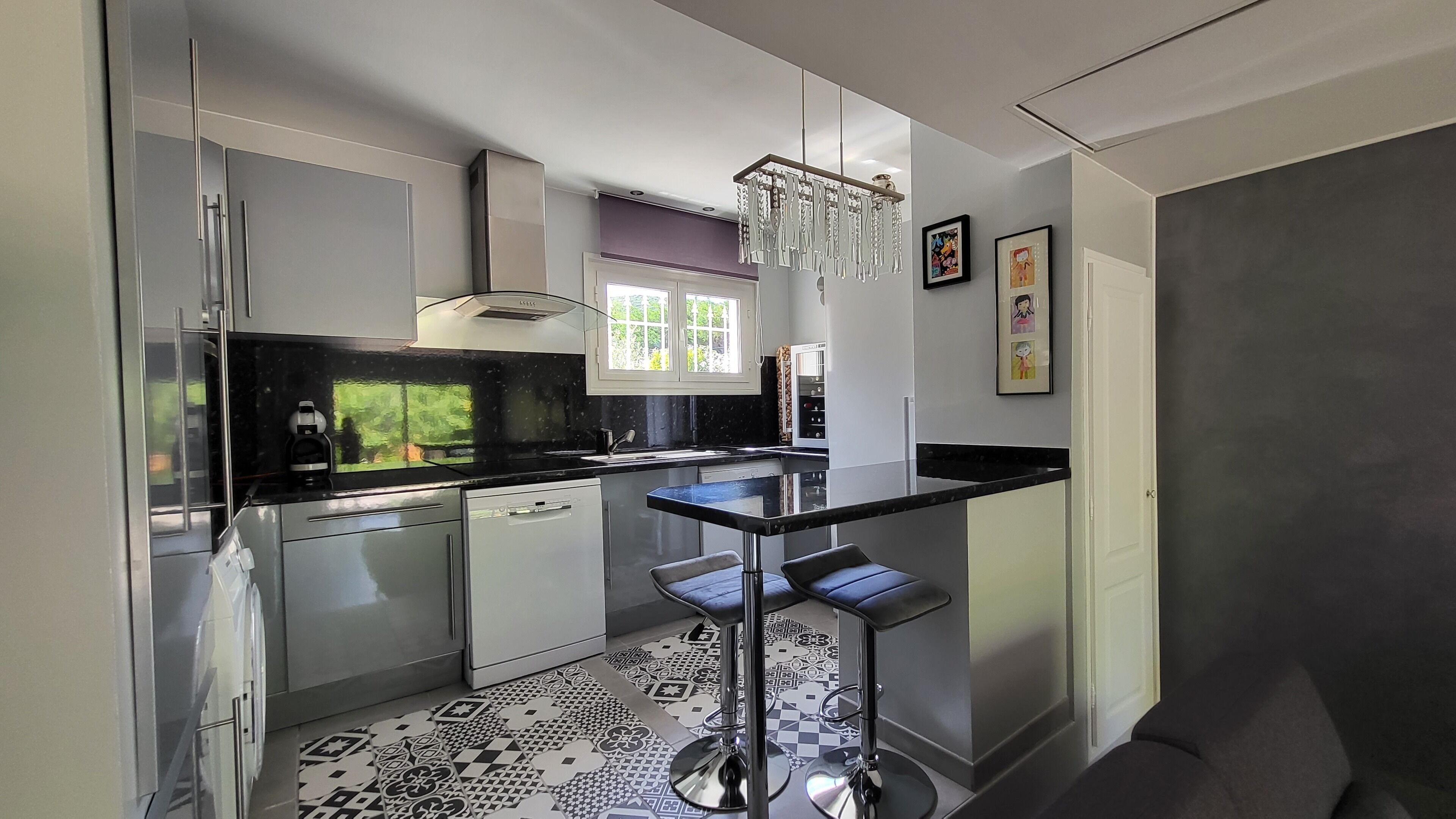 La Tissonnière a peaceful and intimate cottage with garden and spa