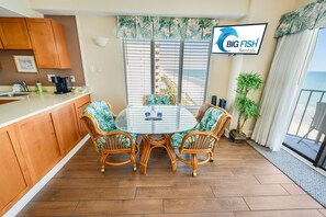 Dining - 9th Floor Studio, Breathtaking Ocean Front, Pools! (Myrtle Beach)