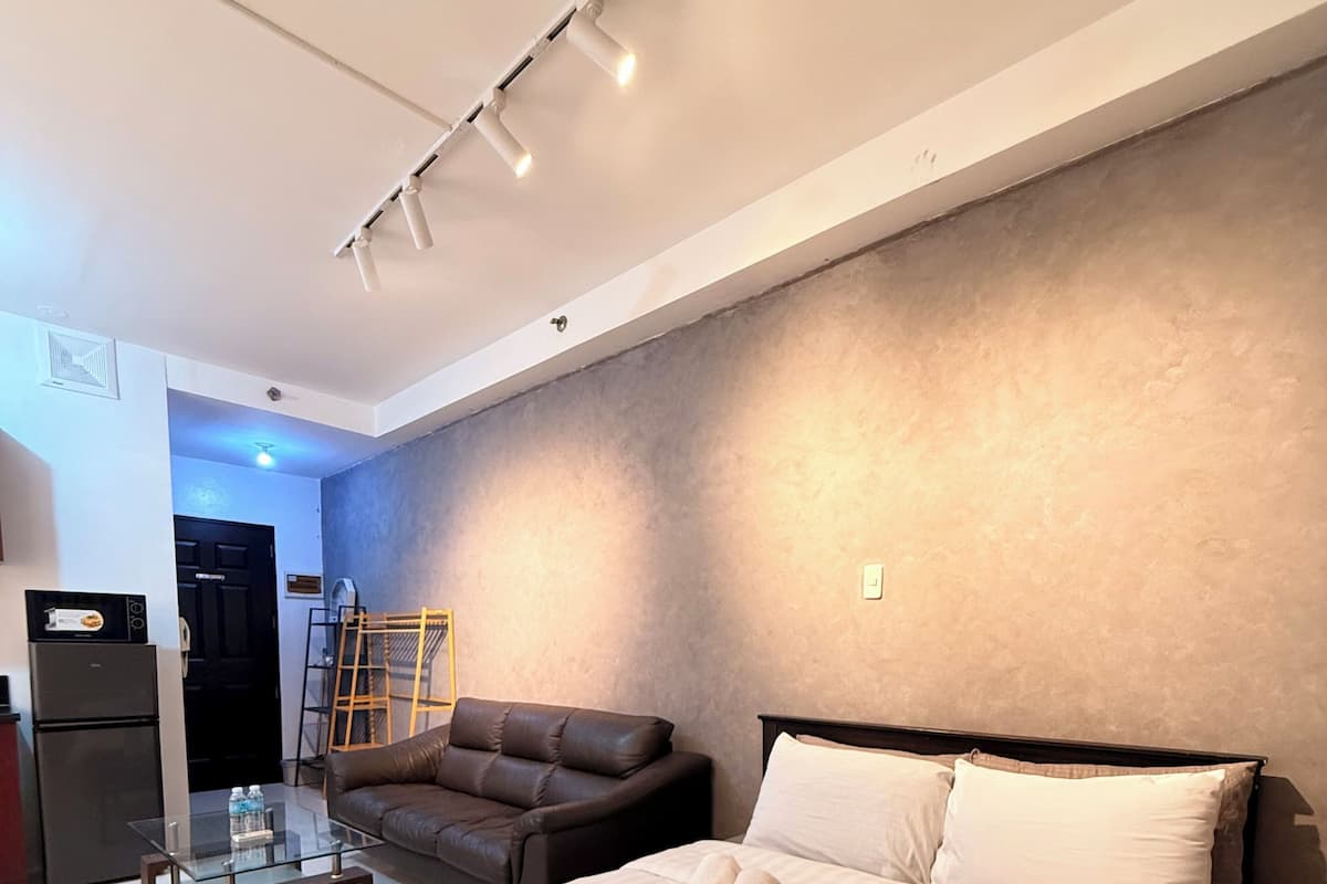 Comfort-Apartment, eigenes Bad, Stadtblick