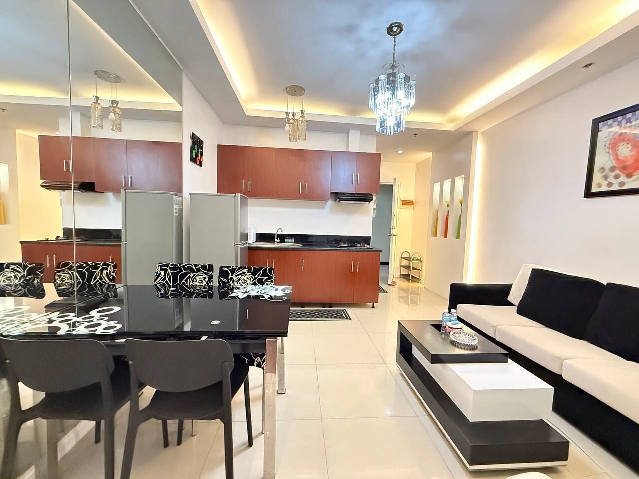 Condo conforto, 1 quarto, vista para o mar | Área de estar | TV 55 polegadas com canais digitais