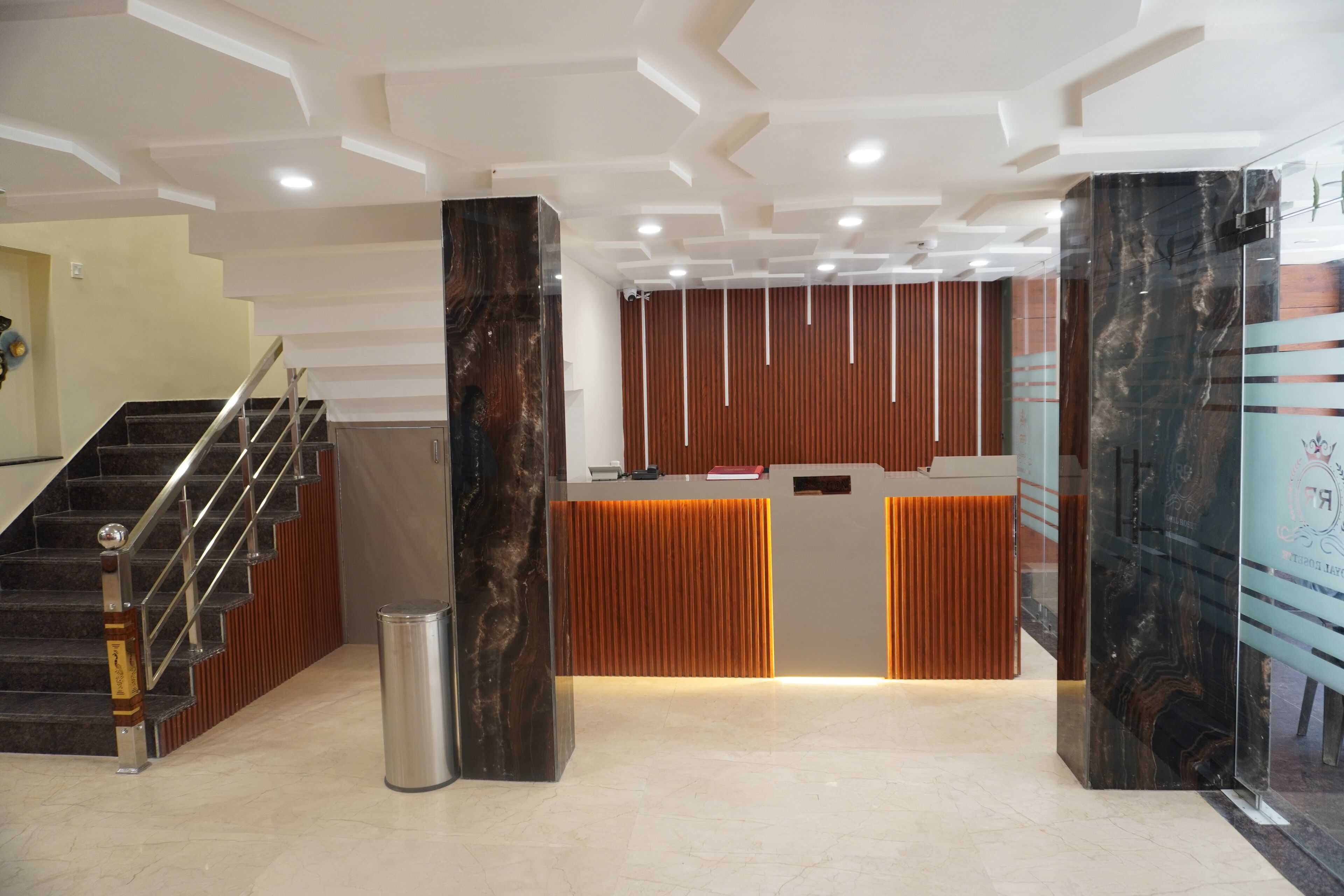 Foto - Hotel Royal Rosette Near New Delhi Railway Station - Connaught Place and VFS