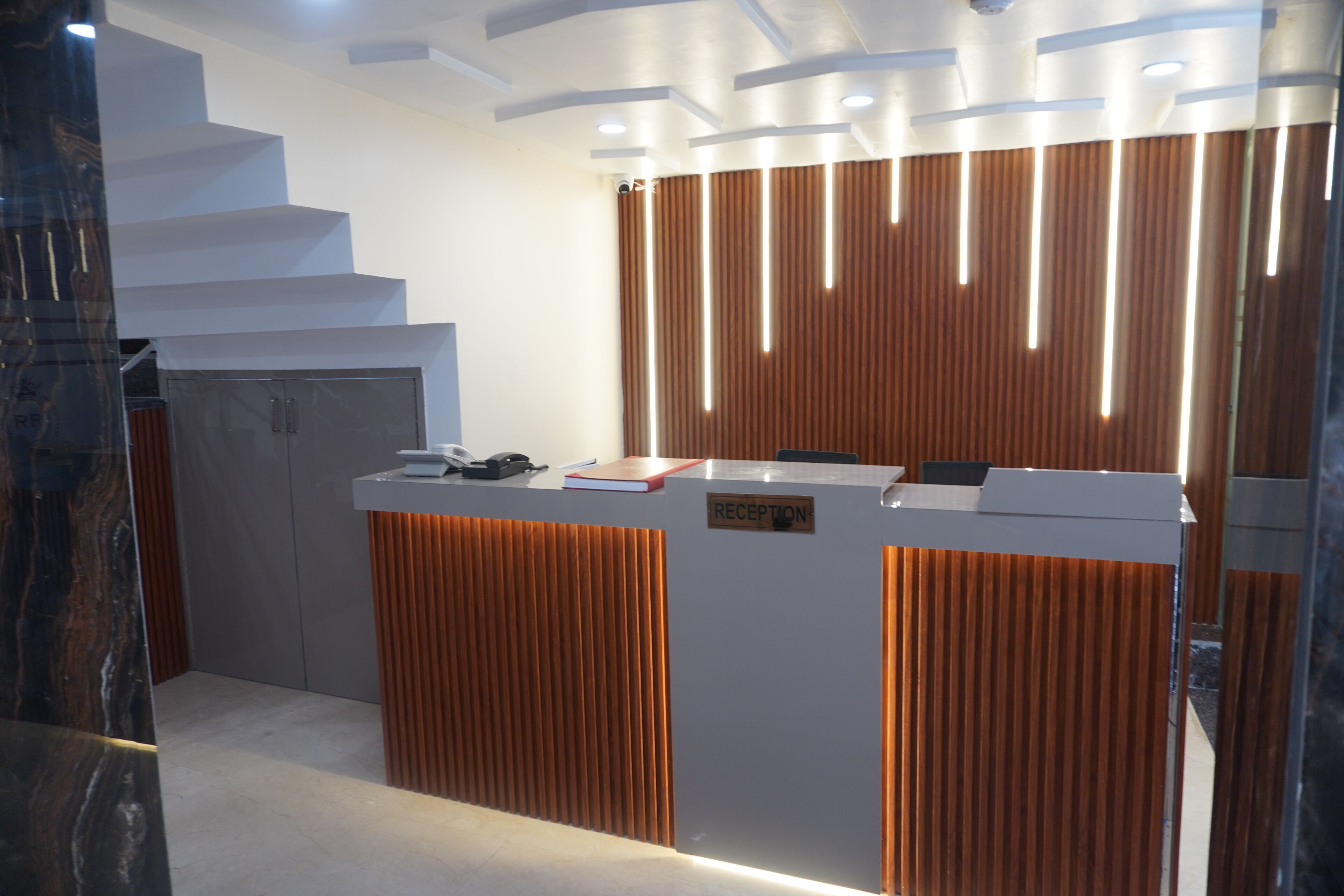 Foto - Hotel Royal Rosette Near New Delhi Railway Station - Connaught Place and VFS