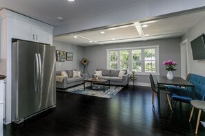 Interior - Updated, Hot Tub, Walk to Union Pier (Union Pier)