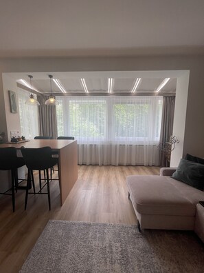 Interior - Beautifully designed gem apartment on chic Rozsadomb (Budapest)