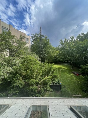 Property grounds - Beautifully designed gem apartment on chic Rozsadomb (Budapest)