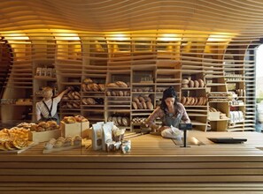 Dining - Cosmo Stays- Beautiful Boutique 2BR Apartment Perfect Location. Free Parking. (Carlton)