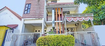 OYO Life 91587 Griya Buah De5 Syariah