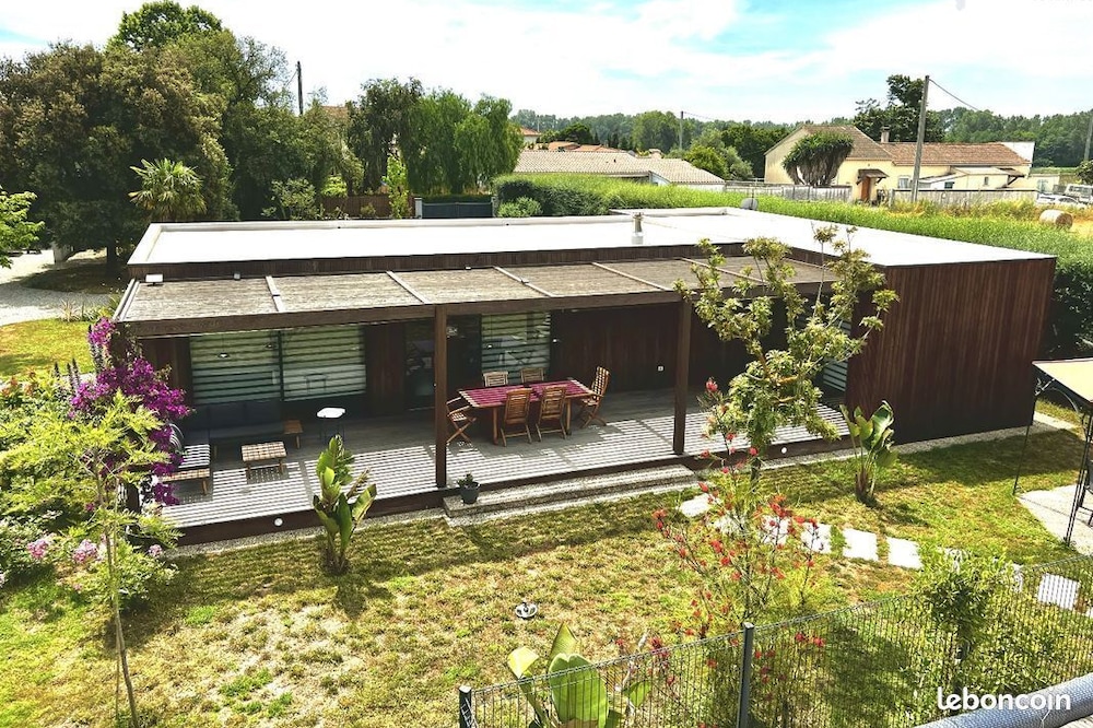 Maison Ossature Bois, vue sur Montagne, Piscine, 4kms de la mer