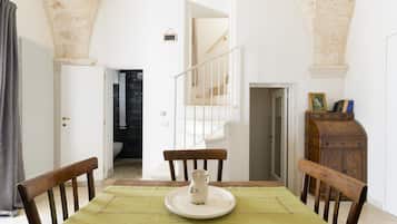 House | 1 bedroom
