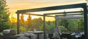 Modern House With 8 Beds for a Pleasant Holoiday