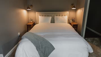 2 camere, una scrivania, ferro/asse da stiro, Wi-Fi gratuito