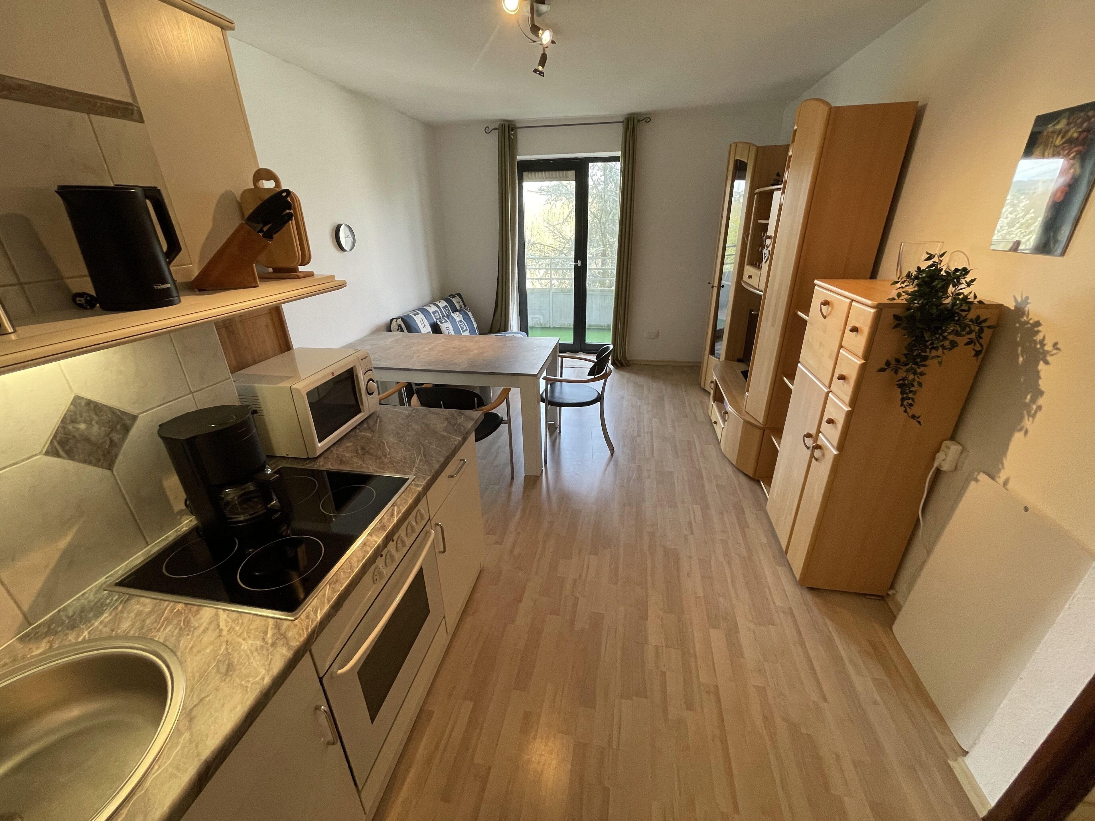 Geräumige Ferienwohnung für bis zu 4 Personen mit Pool und Sauna