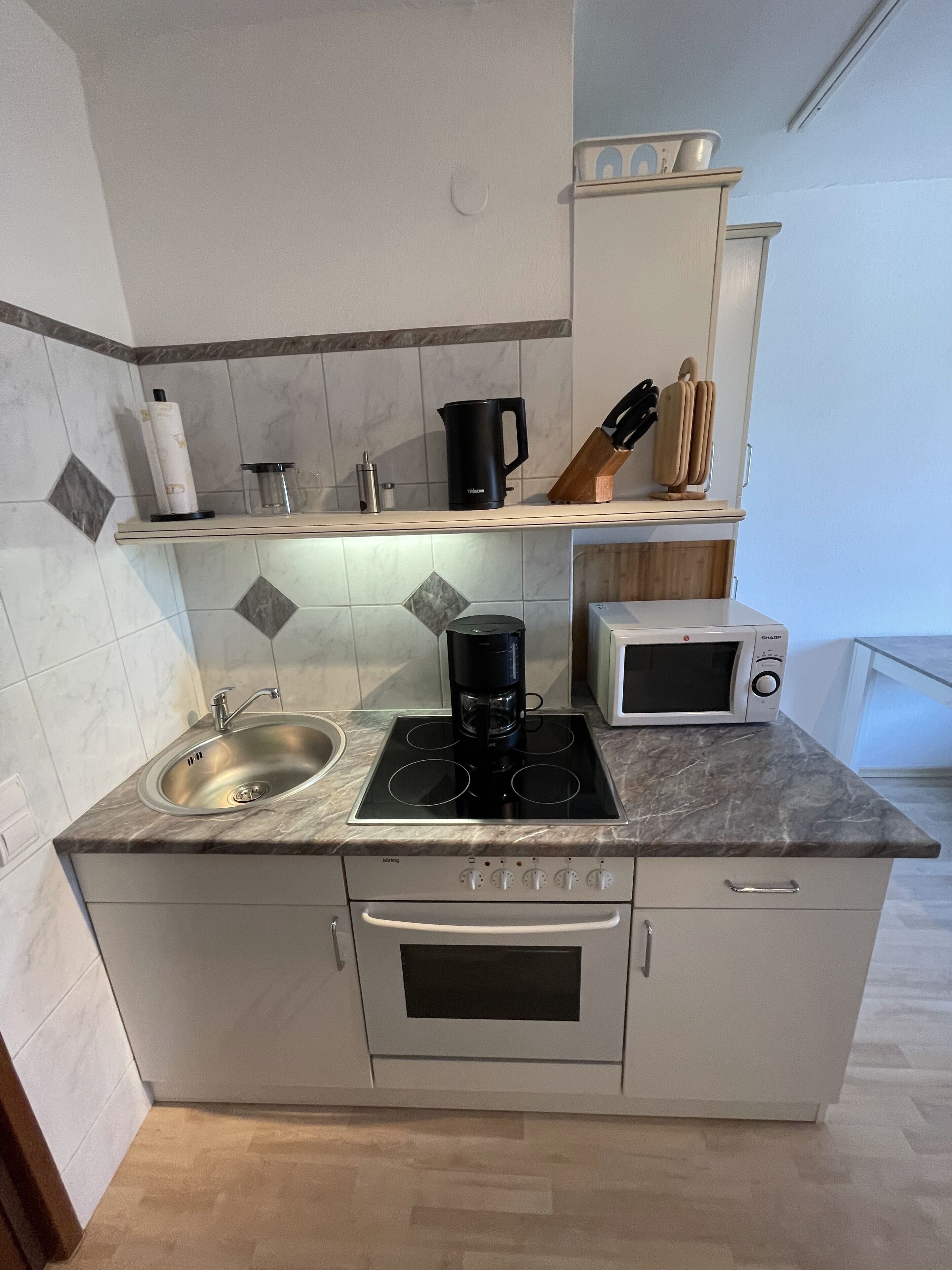 Geräumige Ferienwohnung für bis zu 4 Personen mit Pool und Sauna