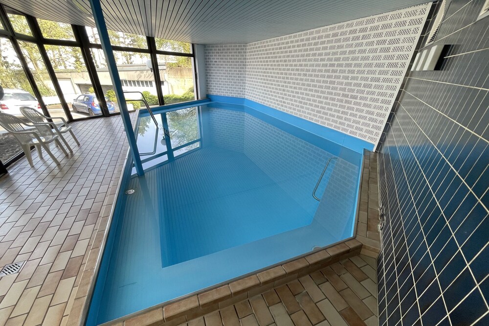 Geräumige Ferienwohnung für bis zu 4 Personen mit Pool und Sauna
