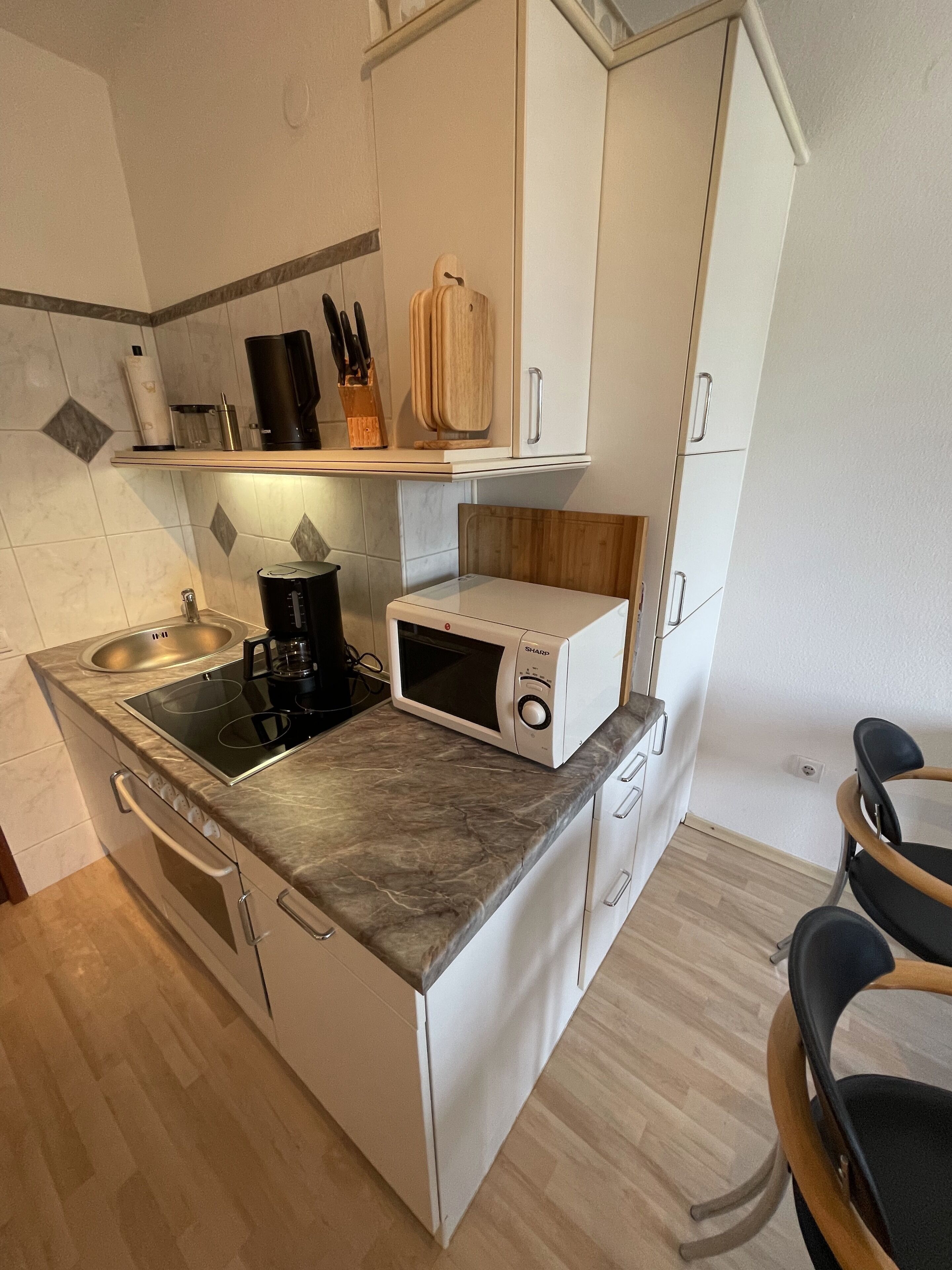 Geräumige Ferienwohnung für bis zu 4 Personen mit Pool und Sauna