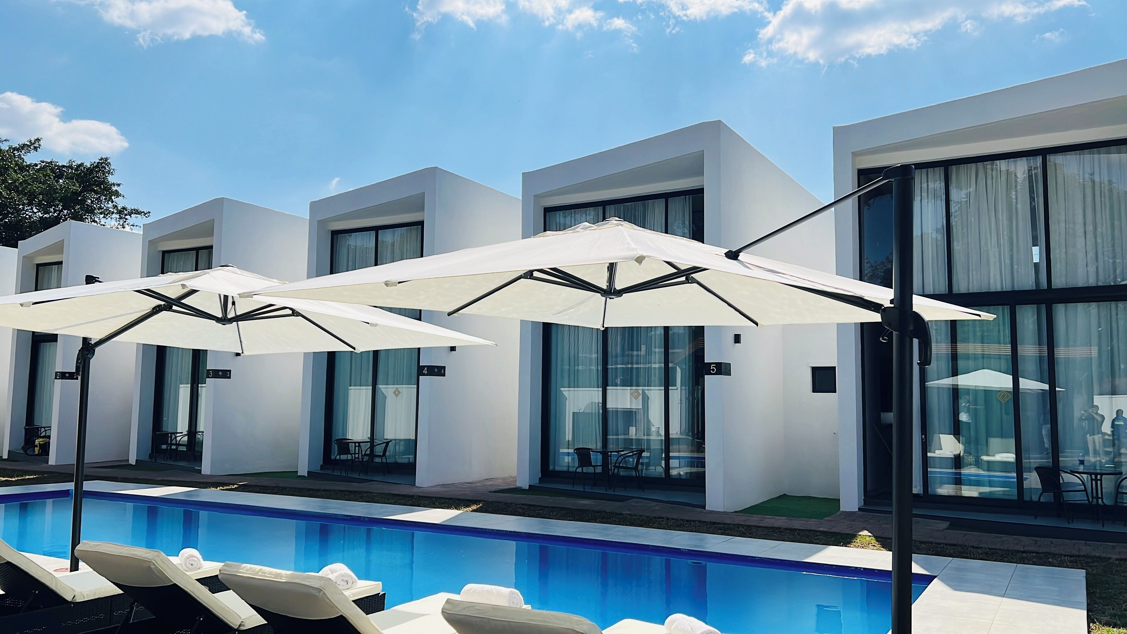 ห้องดีลักซ์ | 1 ห้องนอน, เครื่องนอนระดับพรีเมียม, เตียง Tempur-Pedic, มินิบาร์