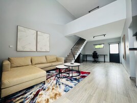 Smart TV 58 pulgadas con canales de televisión vía satélite