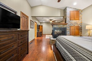 3 Schlafzimmer, Bügeleisen/Bügelbrett, WLAN, Bettwäsche