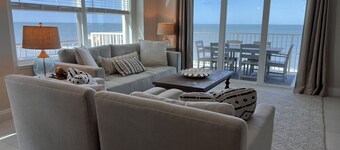 Luxury Oceanfront Condo with Gorgeous Views in Daytona Beach Shores.  4BR, 3BA