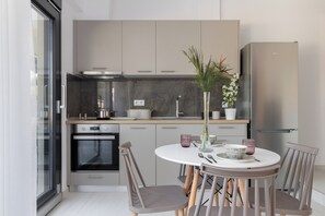 Villa, 3 Schlafzimmer, Gartenblick | Eigene Küche | Großer Kühlschrank, Ofen, Herdplatte