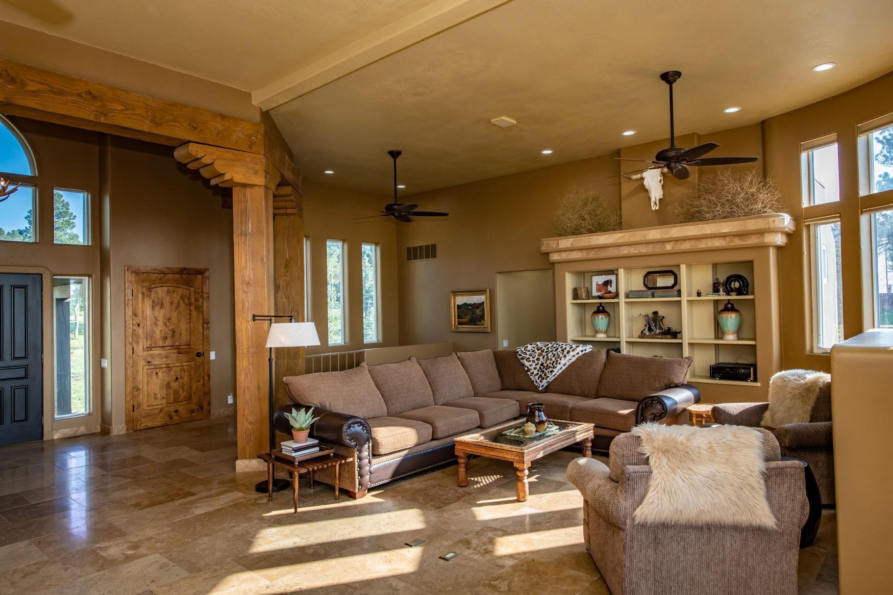 Newly Remodeled, Great Views, Close to Town, Spacious, Nicely Decorated