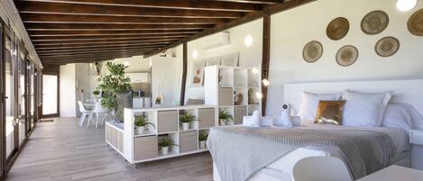 Bügeleisen/Bügelbrett, kostenloses WLAN, Bettwäsche