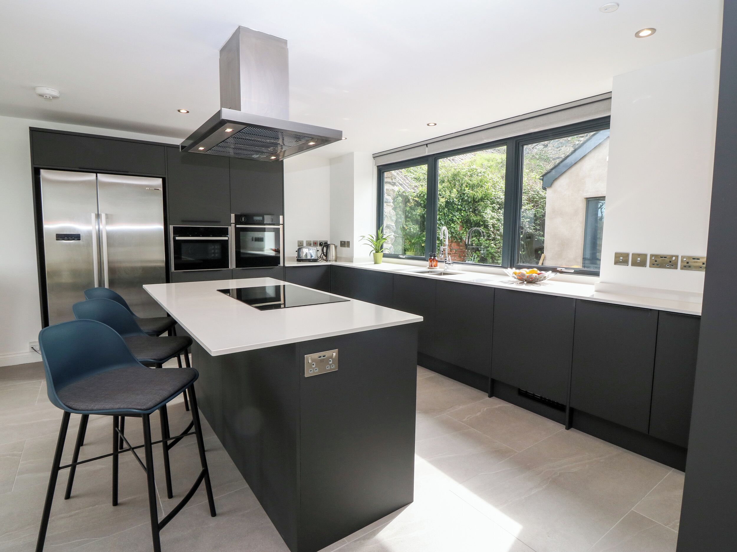 คอทเทจ | ภายใน