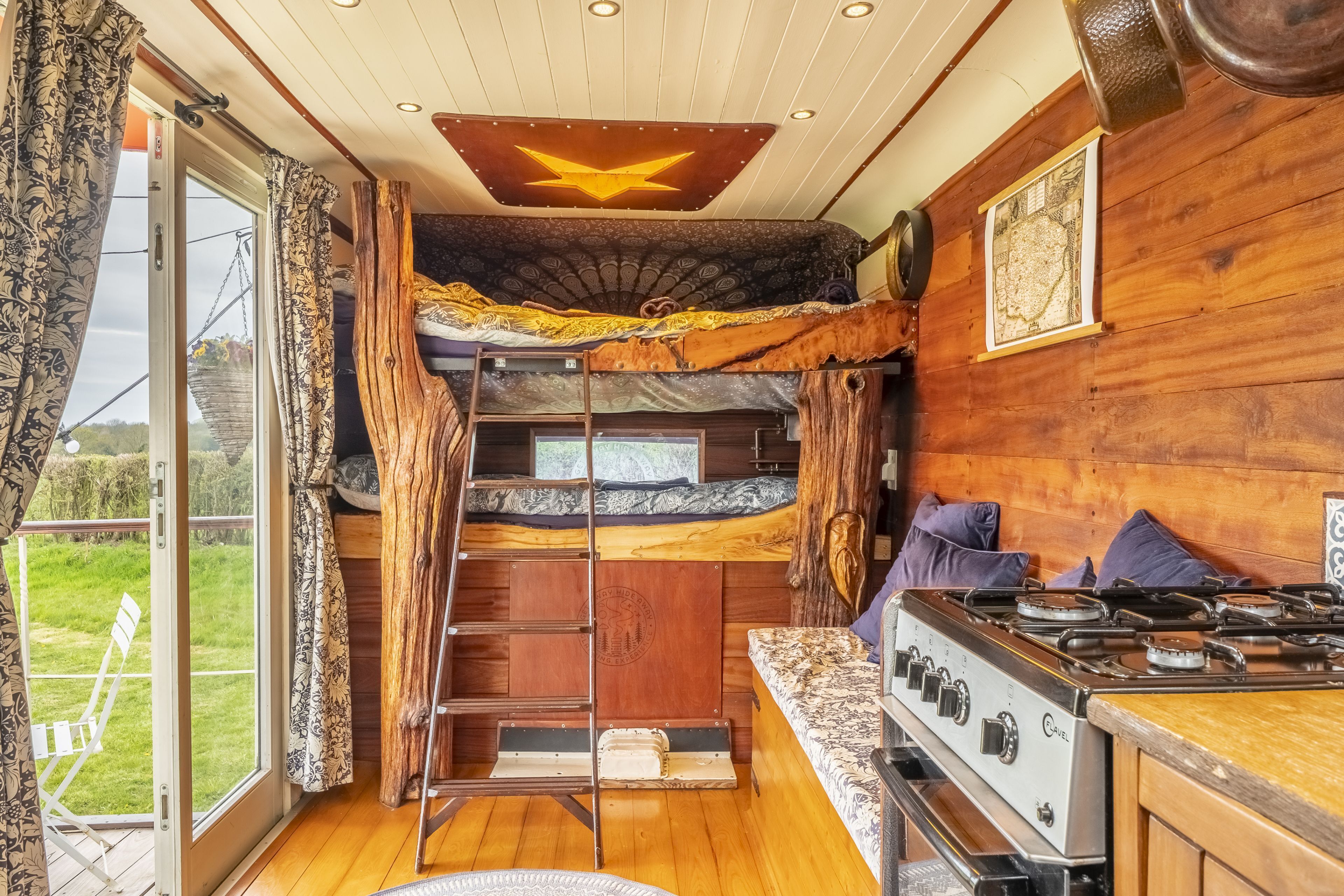 1 habitación y ropa de cama 