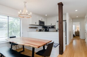 Dining - Modern 3BR Townhome with Ocean Views ! (Wrightsville Beach)