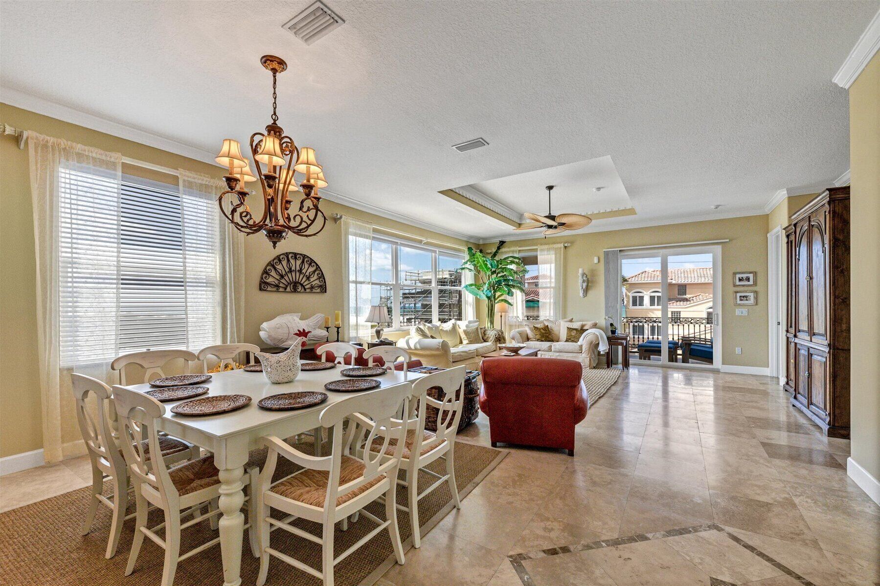 Beautiful 3 Bedroom/2.5 Bath Condo On Siesta Key! - Siesta Key, FL