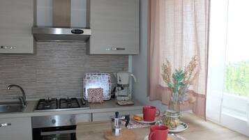 Fridge, oven, stovetop, highchair