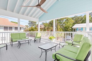 Property grounds - Colonels Retreat | Pet Friendly + Easy Walk to the Sand (Tybee Island)