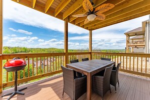 Condo, 3 quartos | Área da propriedade