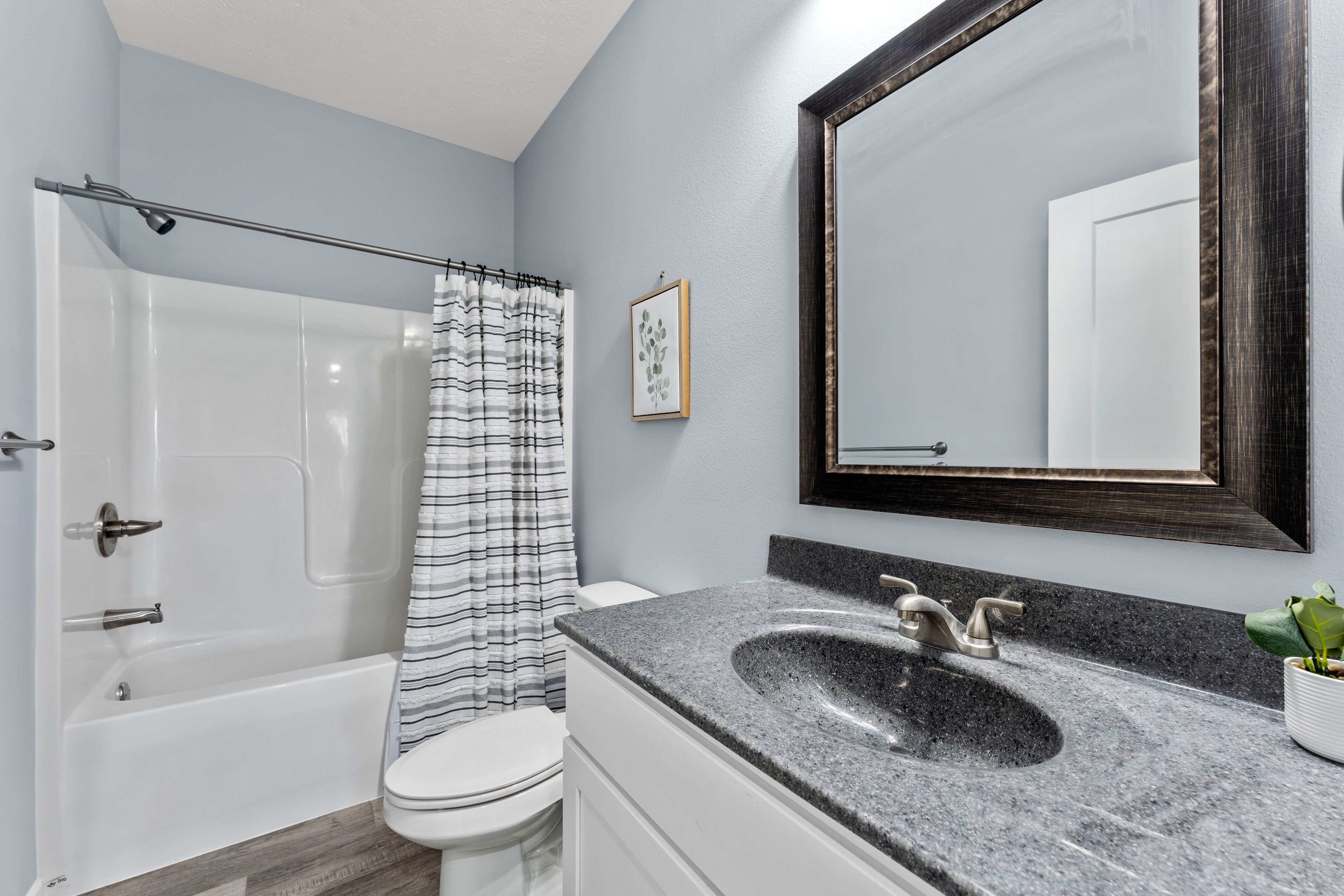 Endless Summer 3 Bedroom Condo by Redawning