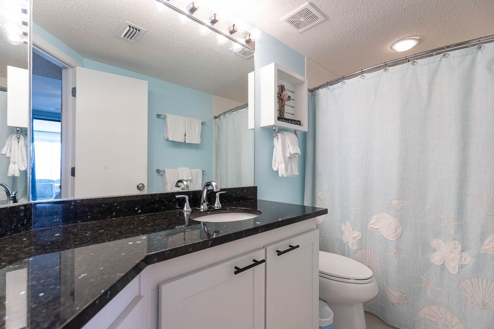 White Caps 504 3 Bedroom Condo