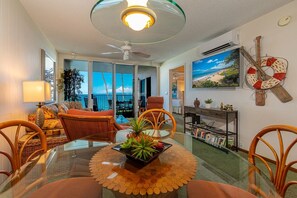 Dining - Royal Mauian 216 2 Bedroom Condo (Kihei)
