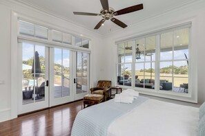 7 bedrooms, iron/ironing board, WiFi, bed sheets