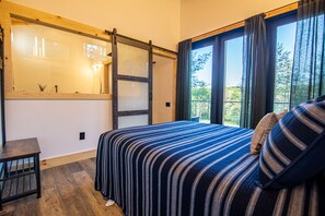 1 quarto, acesso à internet, roupa de cama