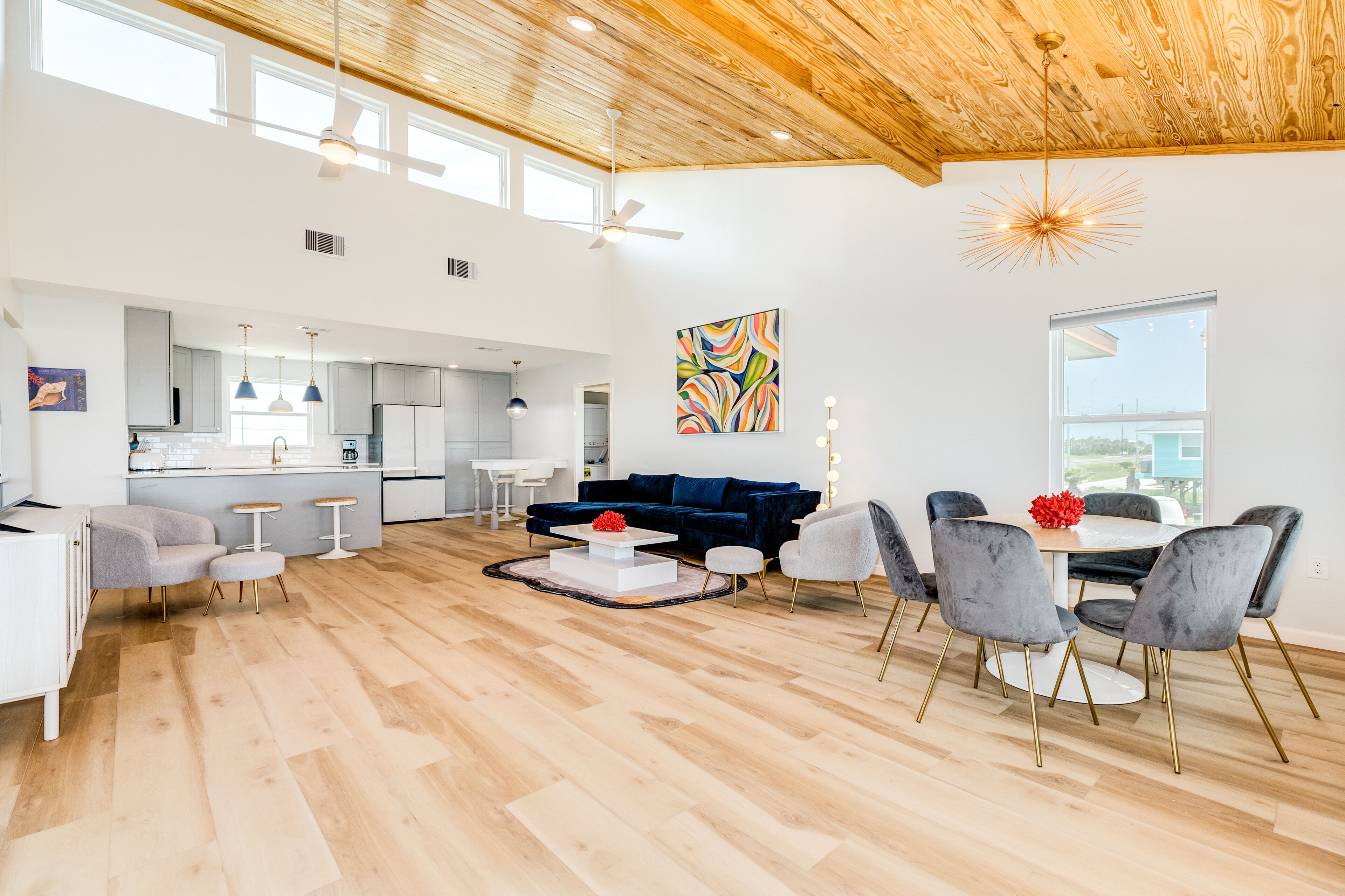 Televisión y reproductor de DVD 